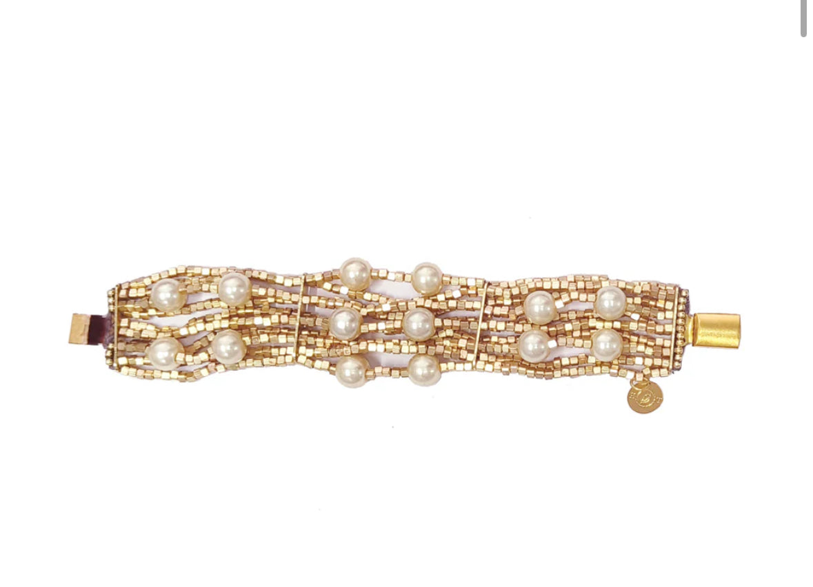 Pearl bracelet